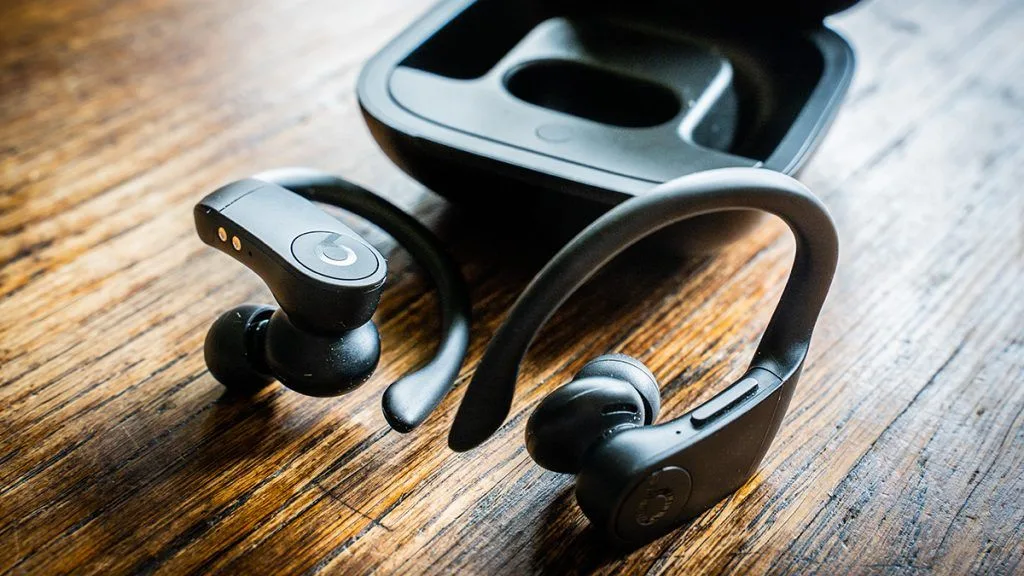Beats-PowerBeats-Pro2-Teaser