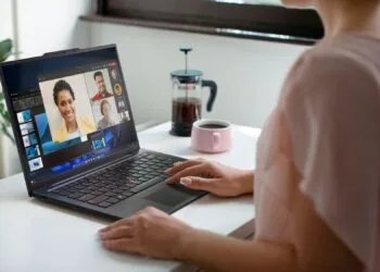 Lenovo-ThinkPad_X1_Carbon_13-Aura
