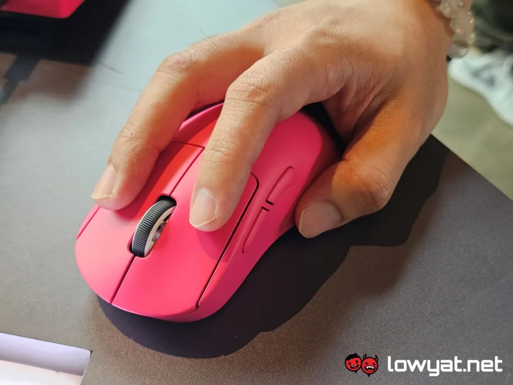 Logitech-Pro-X-Superlight-2-Dex-Lightspeed-2
