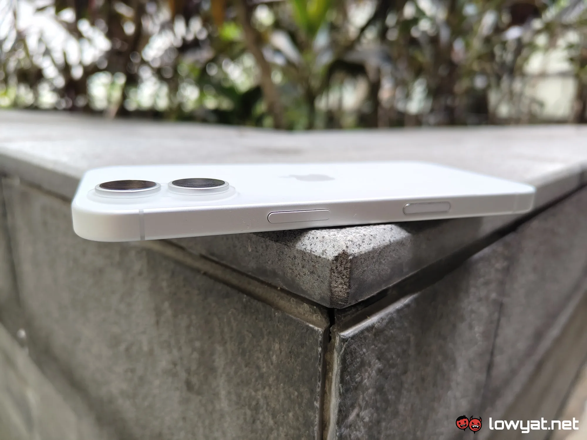 iPhone 16 Hands On