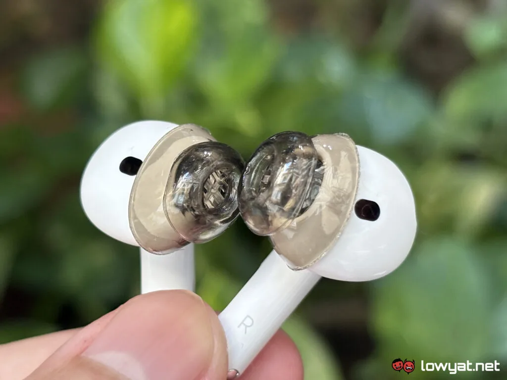 Apple AirPods 4