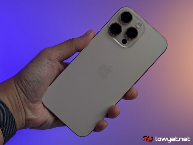 Apple iPhone 16 Pro Max review US Tariff