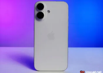 Apple iPhone 16