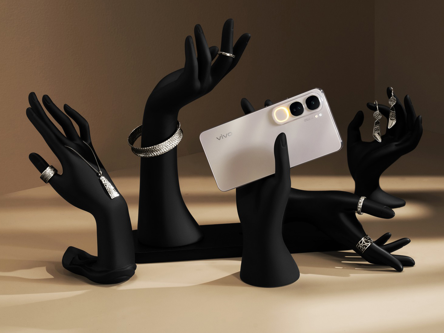 vivo V40 Lite