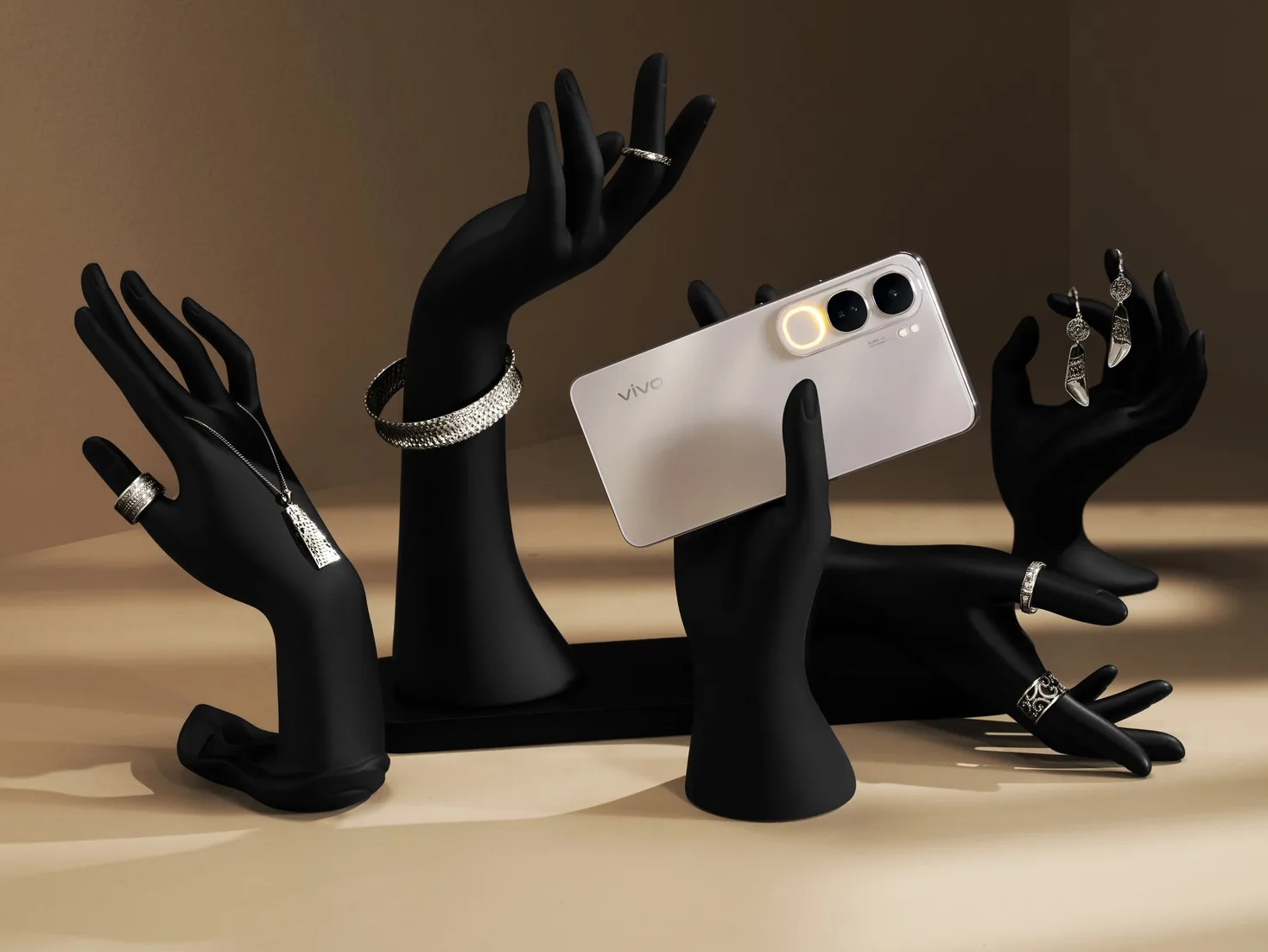 vivo V40 Lite
