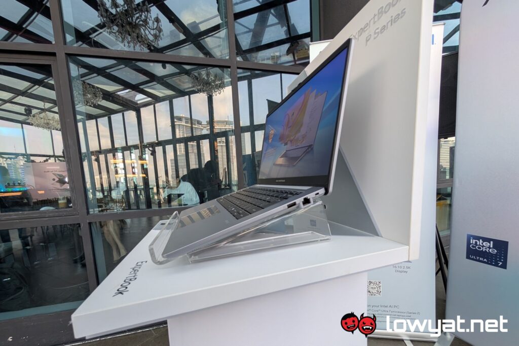 ASUS Expertbook P1 right