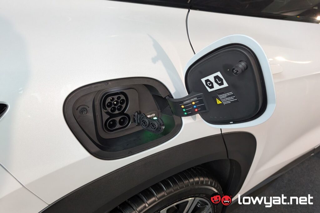 BYD Sealion 7 charging ports