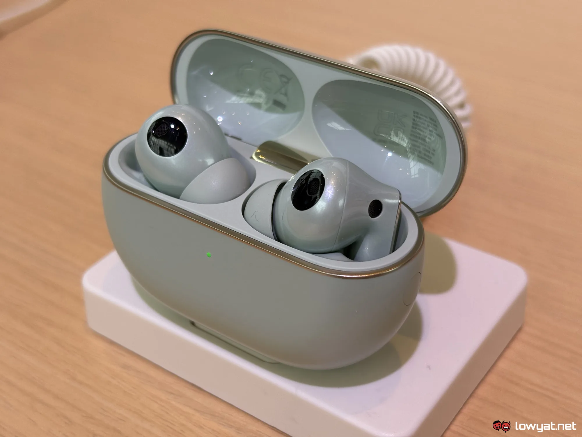 Huawei FreeBuds Pro 4