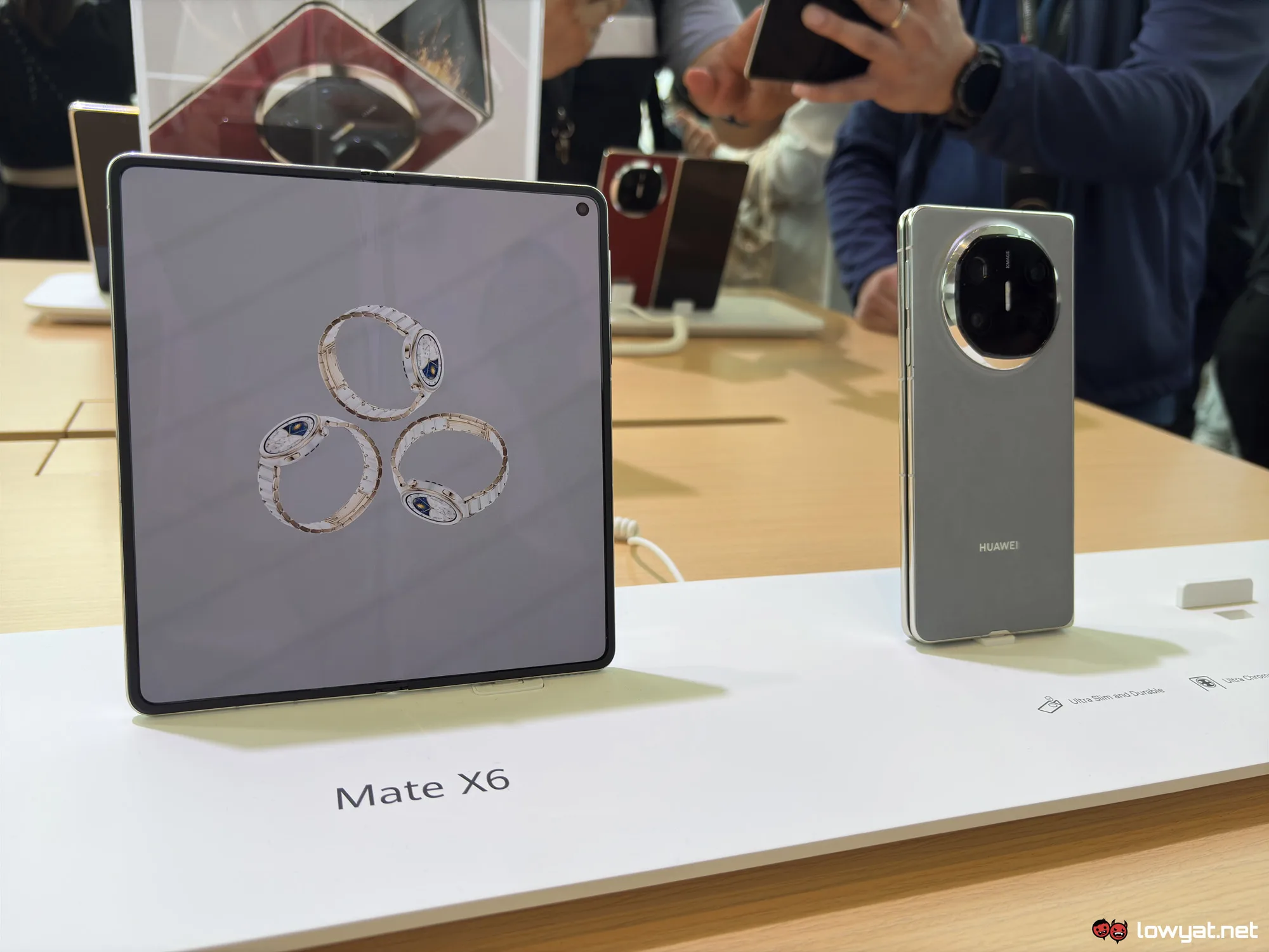 Huawei Mate X6