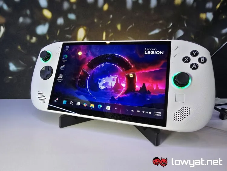 Lenovo-Legion-Go-S-CES-2025-1