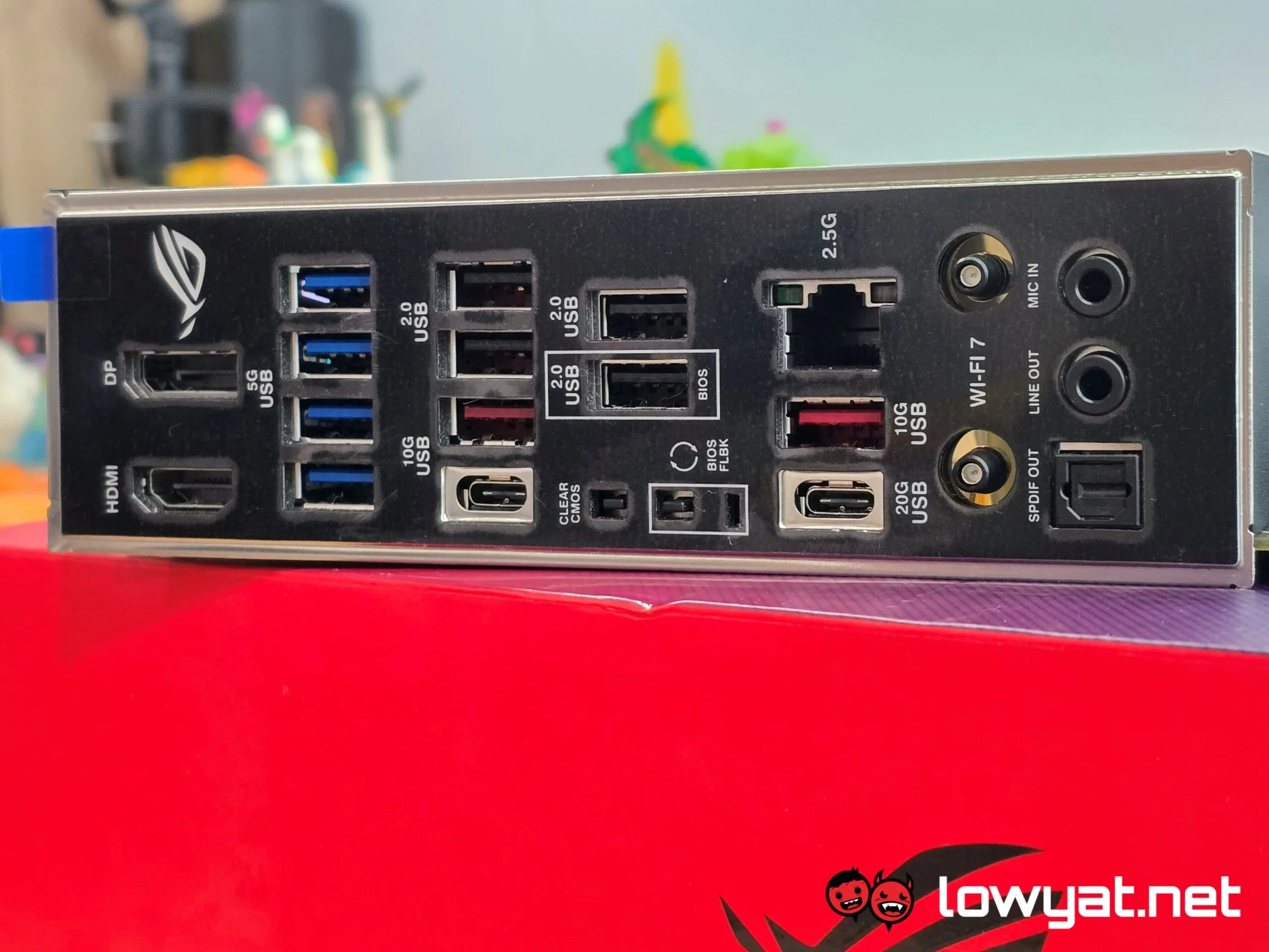 ASUS-ROG-Strix-B850-F-Gaming-WiFi-4