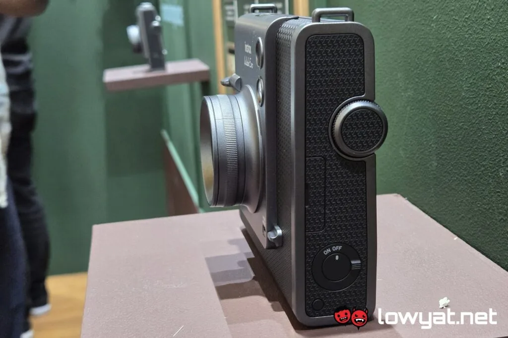 Fujifilm instax Wide Evo left