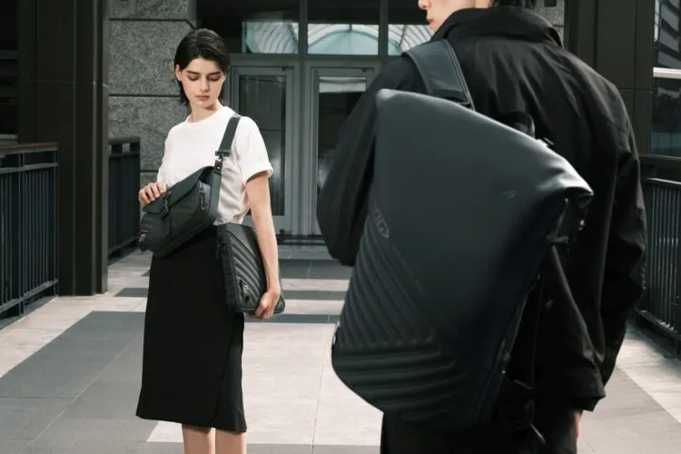 ASUS ROG Slash 4.0 bags 2