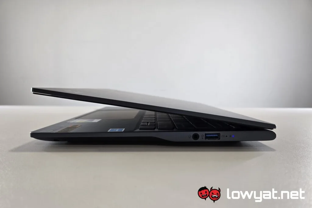 Acer Swift 14 AI right
