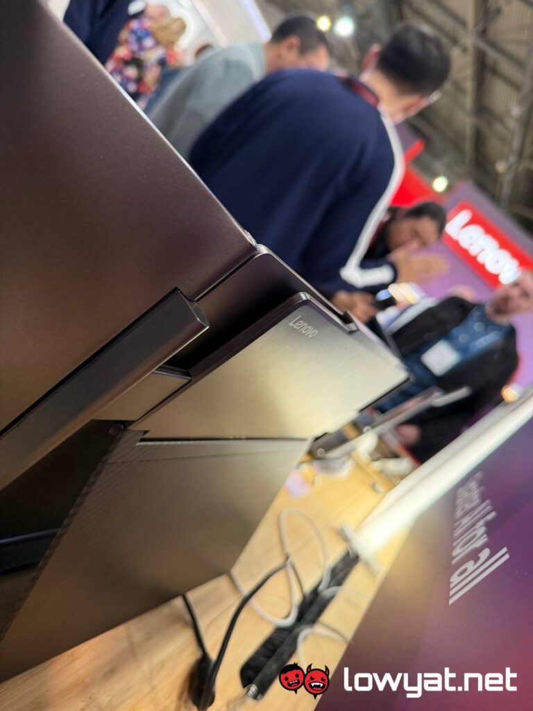Lenovo ThinkBook 16p Gen 6 back