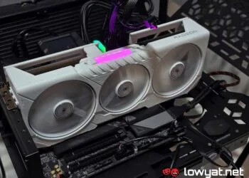 Sapphire-Pure-Radeon-RX-9070-XT-10
