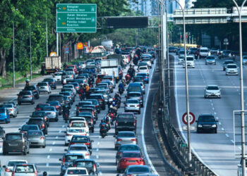 Traffic congestion Kuala Lumpur city.