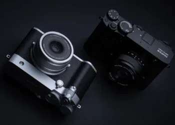 fujifilm gfx100rf debut