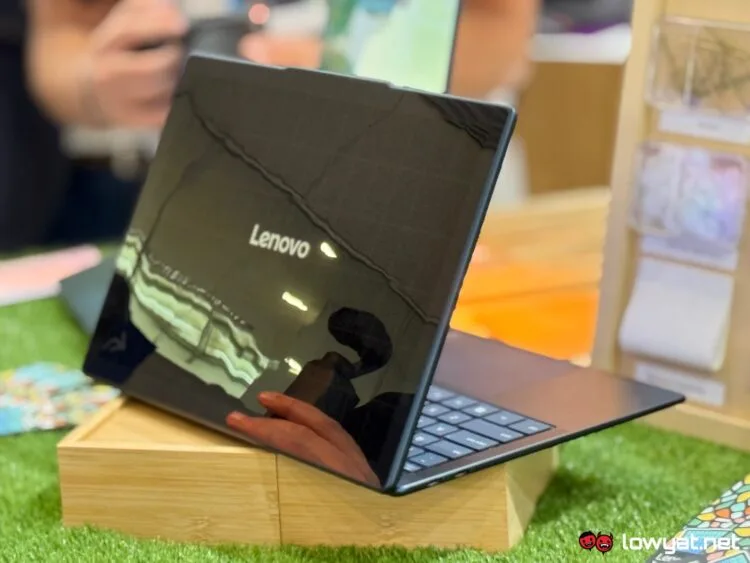 lenovo solar laptop mwc 2025