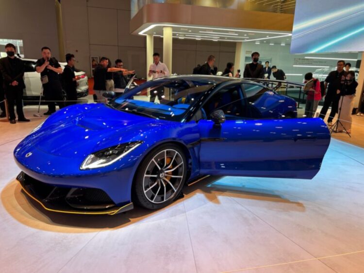 Denza Z unveiled