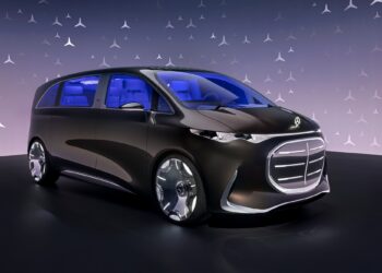 Mercedes Benz unveils the Vision V MPV