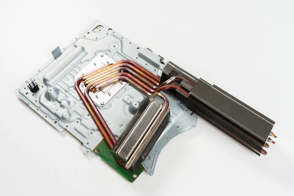 PS5 Pro teardown heat sink