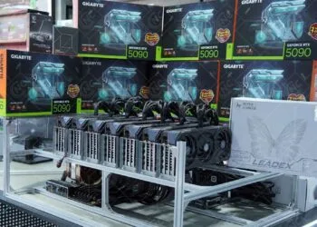 Vietnam-shop-RTX-5090-AI-Server-1