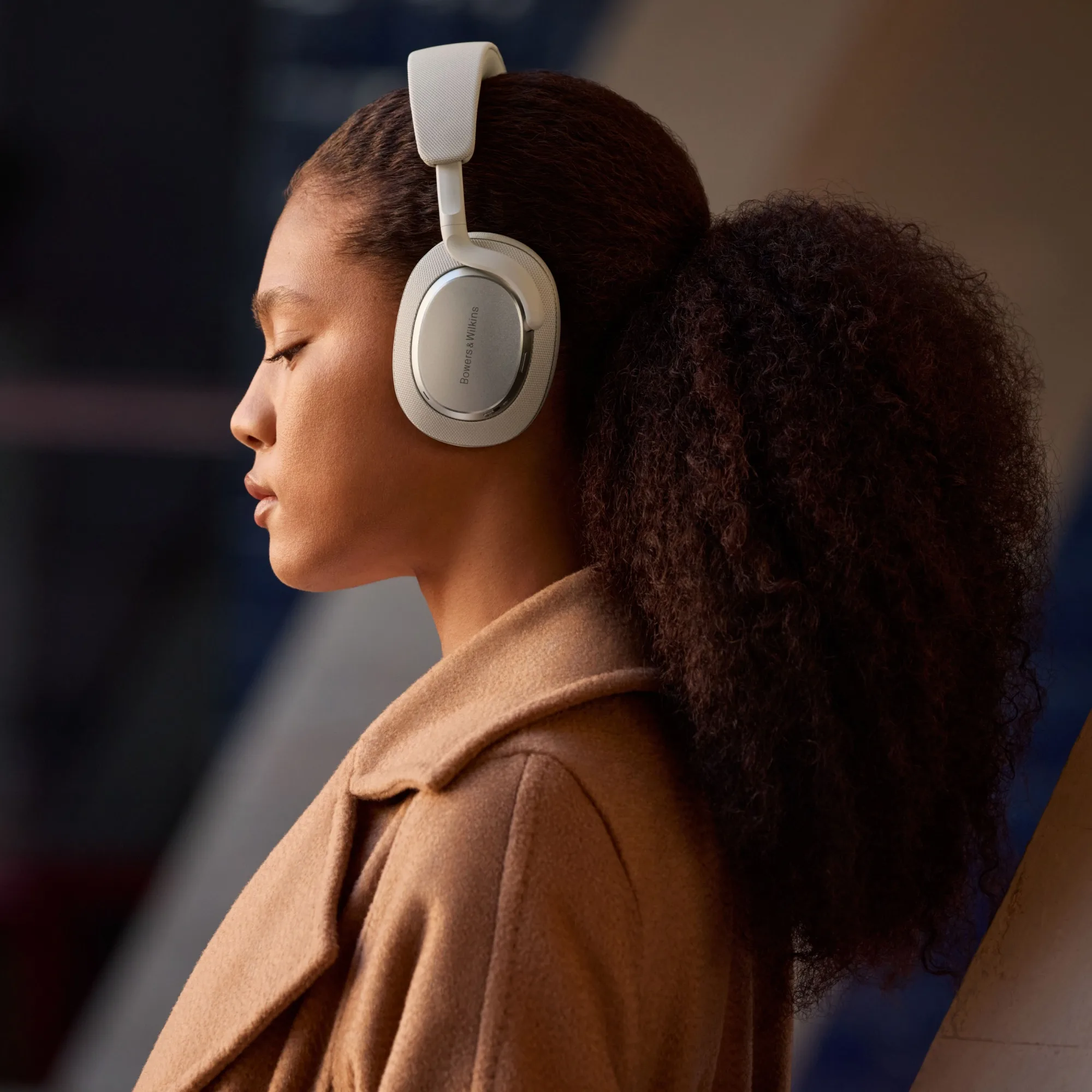 bowers wilkins px7 s3 unveiled