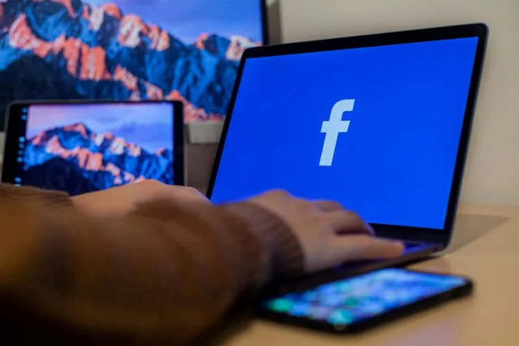 Facebook teen accounts