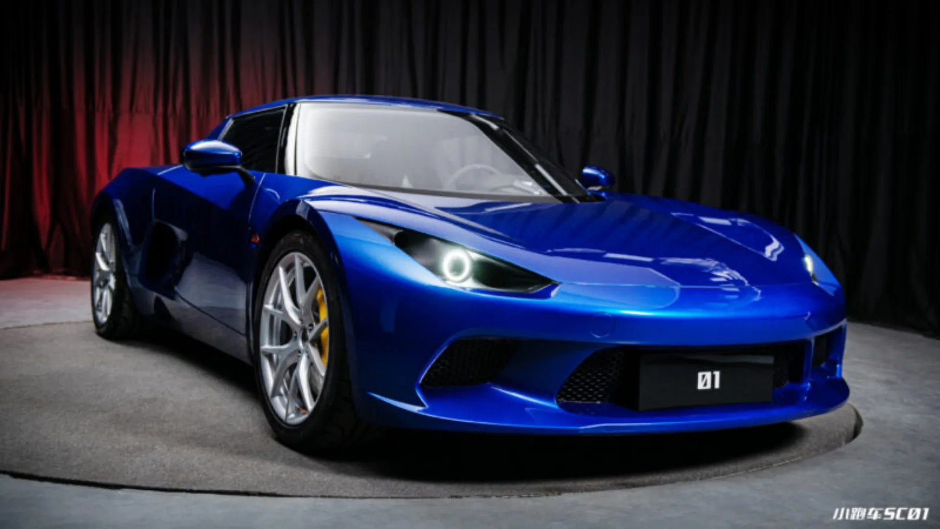 Front view of the JMEV 01