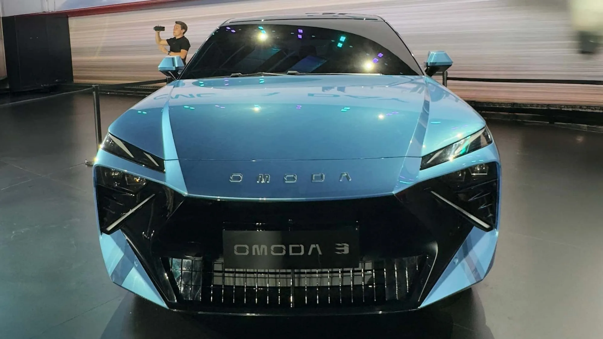 The front view of the Omoda 3