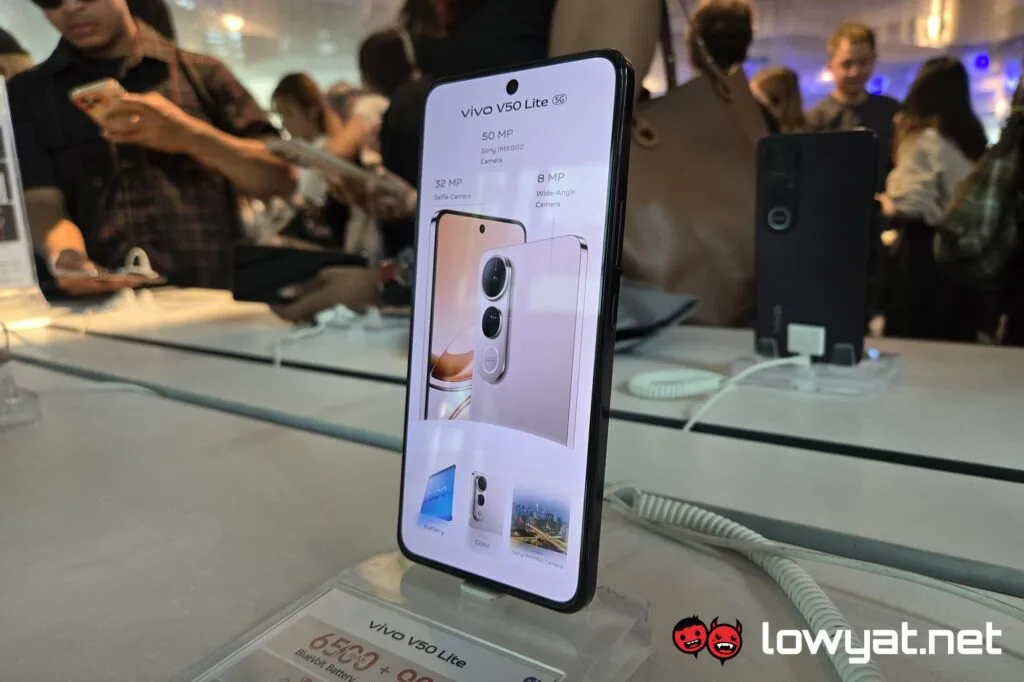 vivo V50 Lite screen