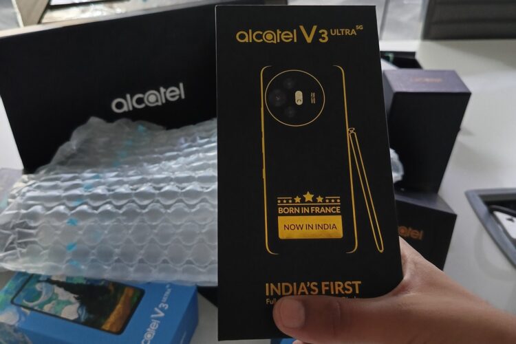 Alcatel V3 Ultra teaser