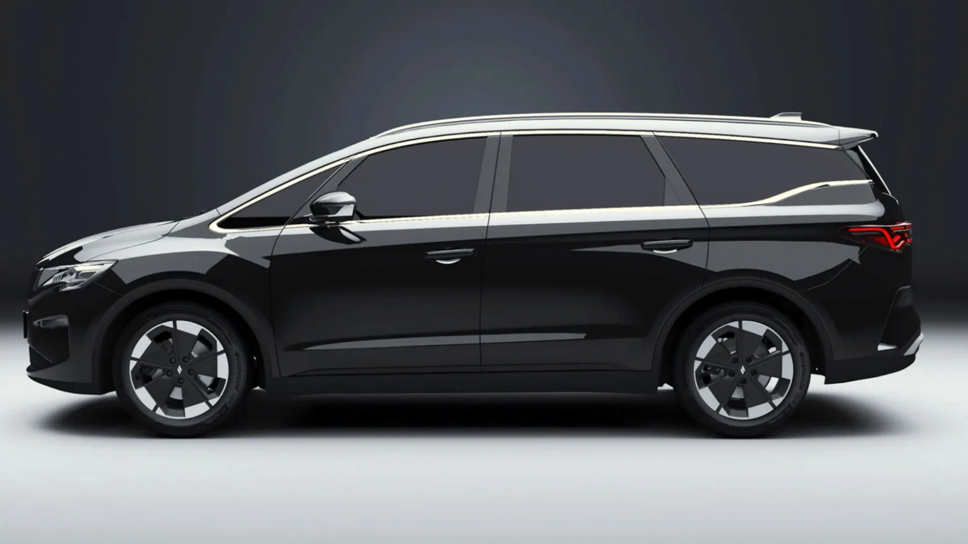 Side of the Aletra L8 MPV