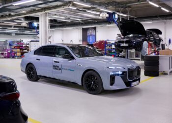 BMW Solid state battery equipped i7 prototype.