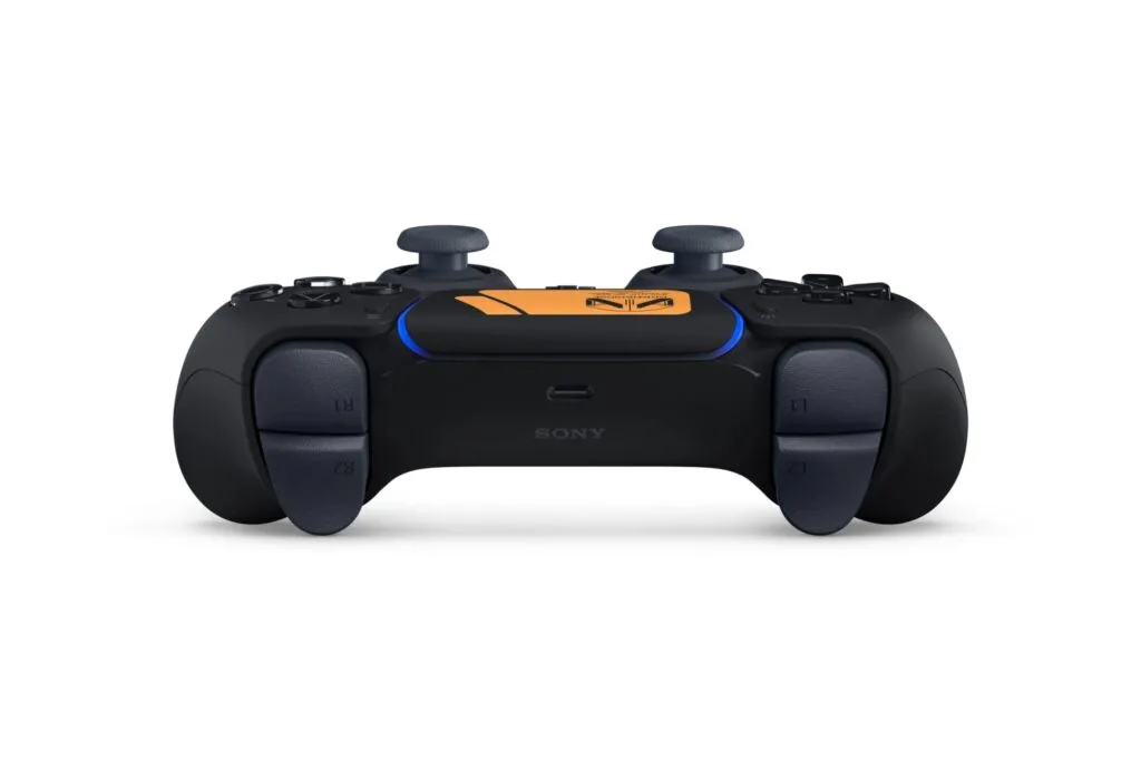 Death Stranding 2 On the Beach Limited Edition DualSense top