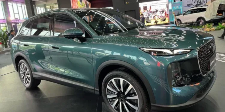 L8 at the Shanghai Auto Show