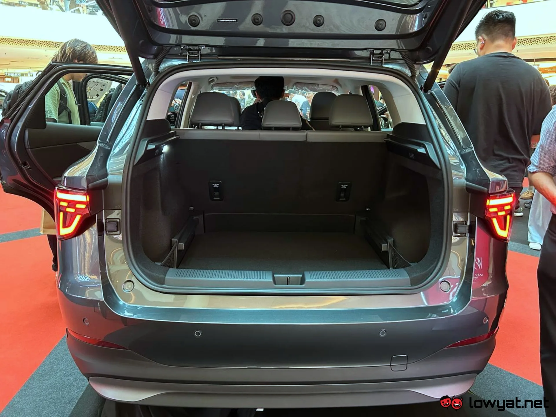 Boot space of the EV SUV