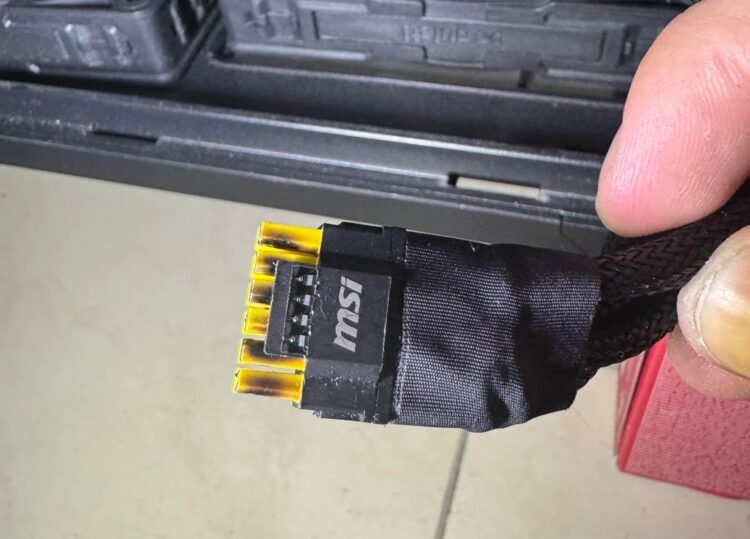 MSI-Melted-12VHPWR-RTX-5090-1