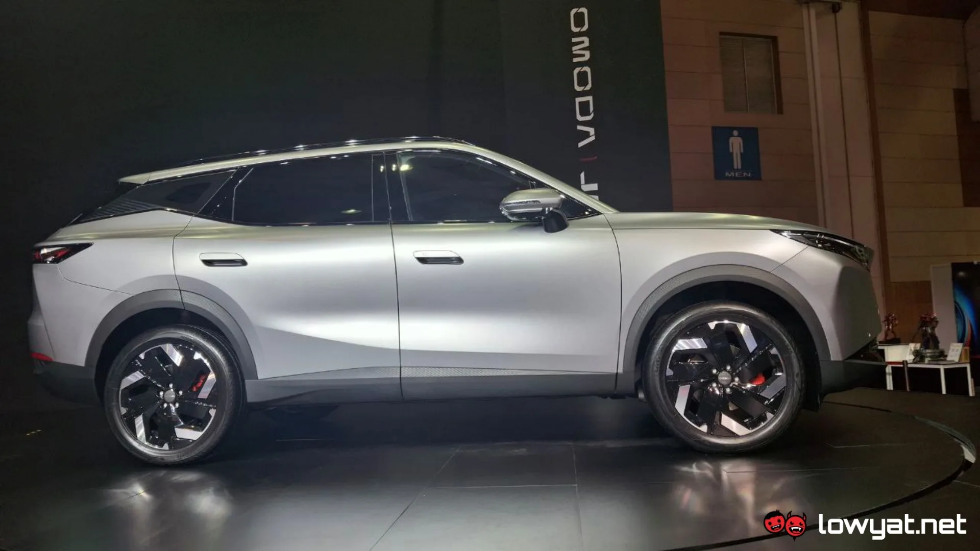 side view of the car 