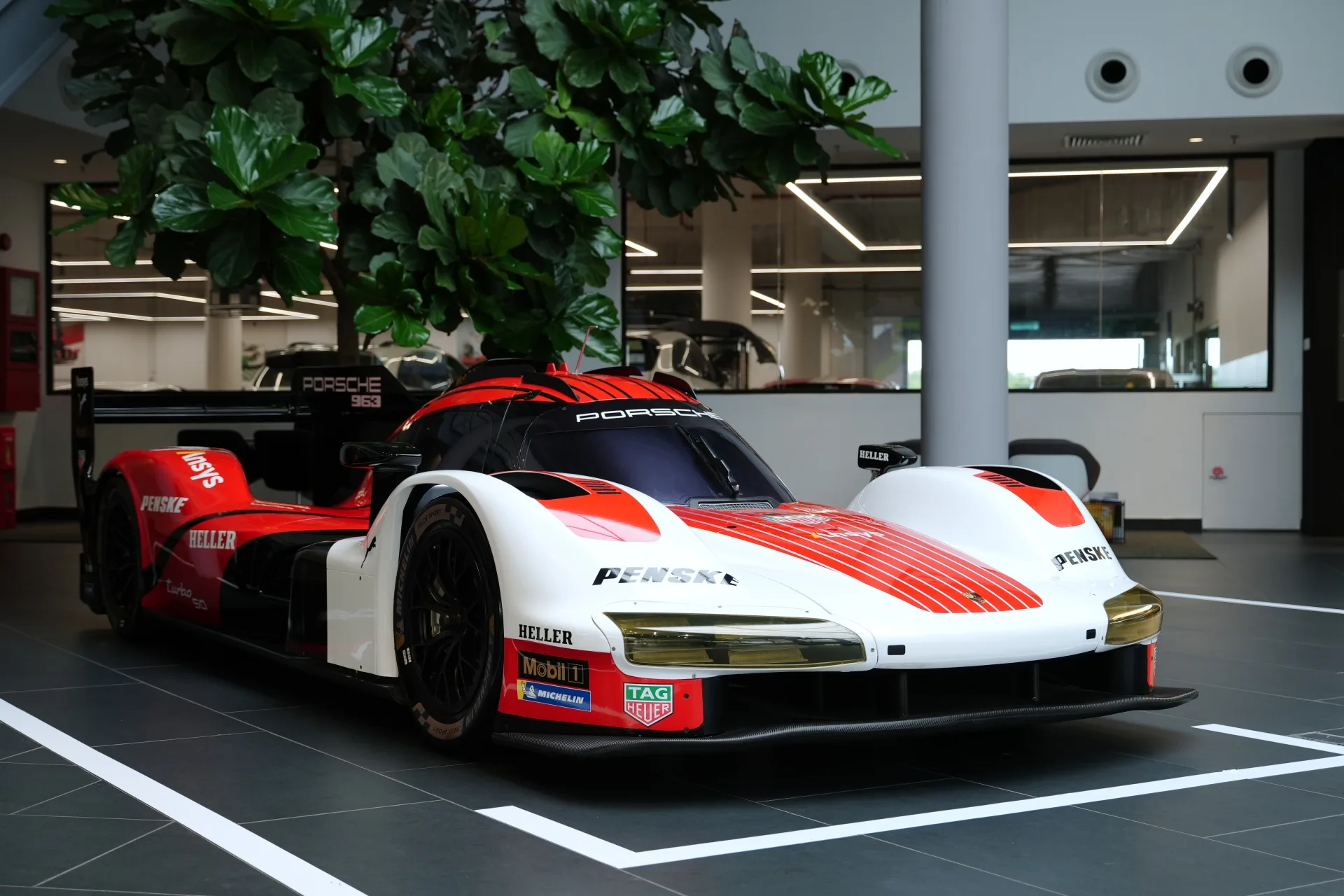 The Porsche 963