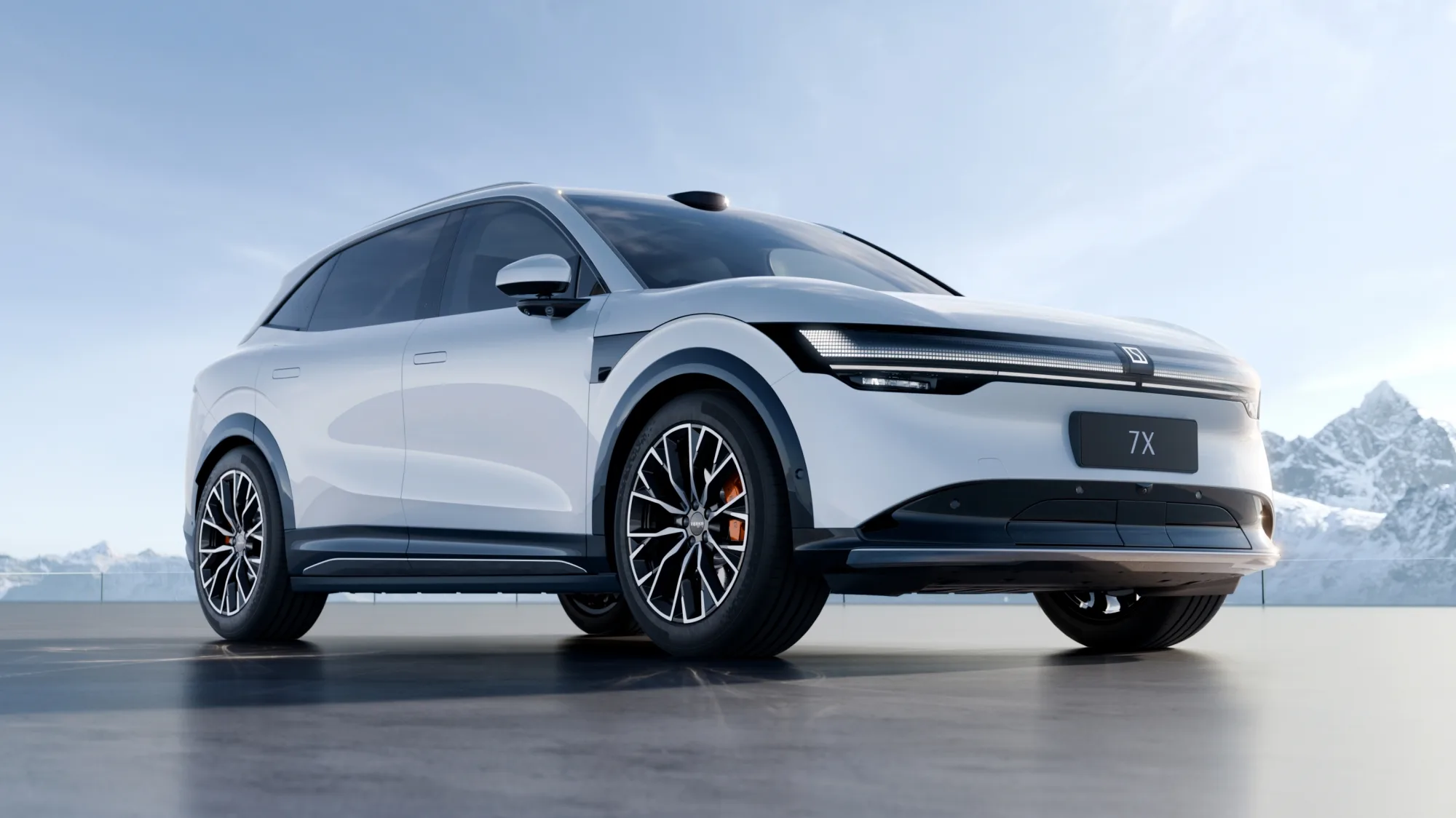The Zeekr 7X front view
