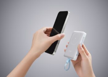 CUKTECH CP12 Magnetic Power Bank