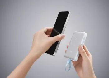 CUKTECH CP12 Magnetic Power Bank