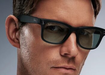 Meta smart glasses
