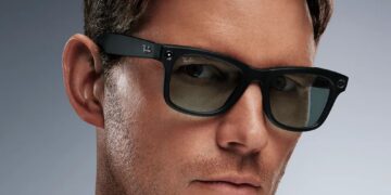 Meta smart glasses
