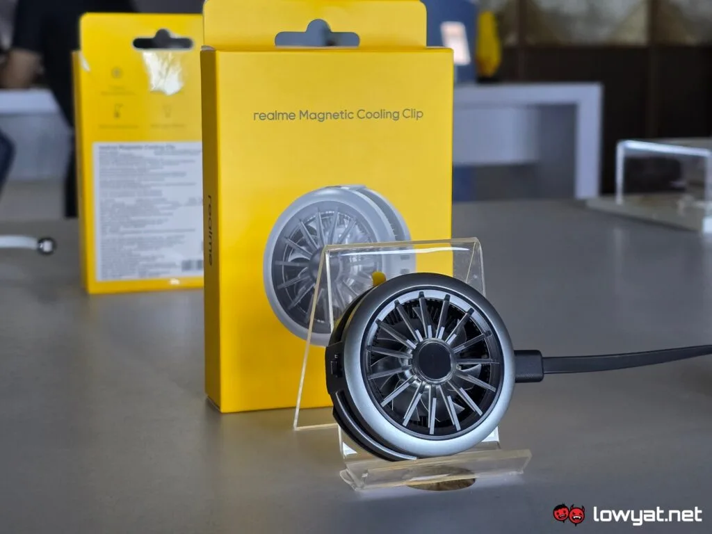 realme Launches New Buds Air7 Pro With Gemini Support; Priced At RM399 7 realme buds air7 pro magnetic cooling clip launch msia