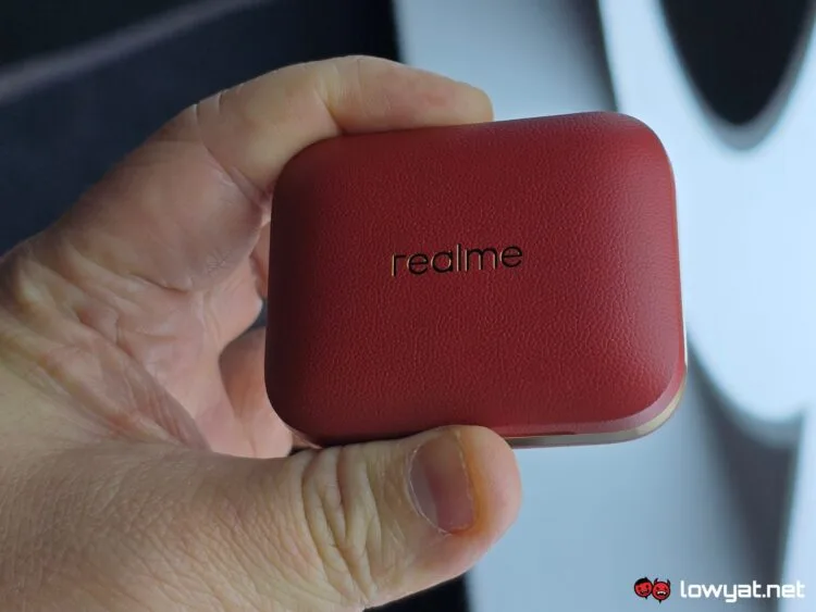 realme Launches New Buds Air7 Pro With Gemini Support; Priced At RM399 1 realme buds air7 pro magnetic cooling clip launch msia
