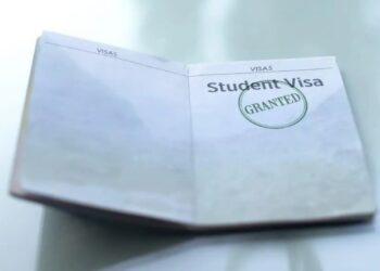 us reportedly halts student visa processing