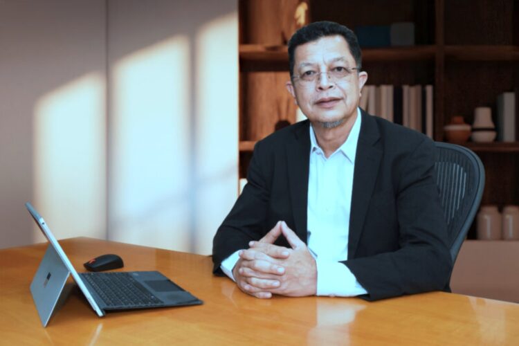 Ainol Azmil as the interim Deputy CEO of Proton